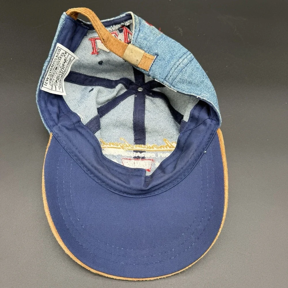 Vintage 90's Levi's Denim Hat One Size Adjustable Levi Strauss & Co Light Wash‎